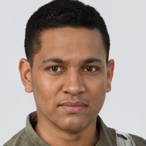 Neutral latino young-adult male with short  brown hair and brown eyes