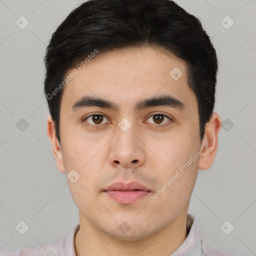 Neutral latino young-adult male with short  black hair and brown eyes