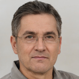 Neutral white middle-aged male with short  brown hair and brown eyes