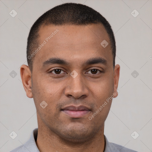Neutral latino young-adult male with short  brown hair and brown eyes