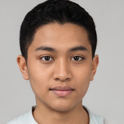 Neutral latino young-adult male with short  black hair and brown eyes