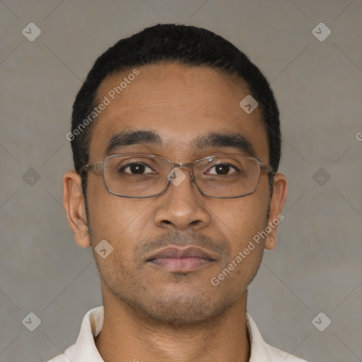 Neutral latino young-adult male with short  black hair and brown eyes