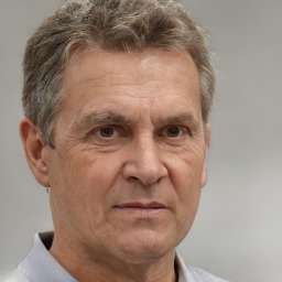 Neutral white middle-aged male with short  brown hair and brown eyes