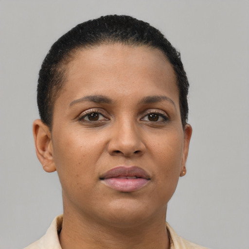 Neutral latino young-adult female with short  brown hair and brown eyes
