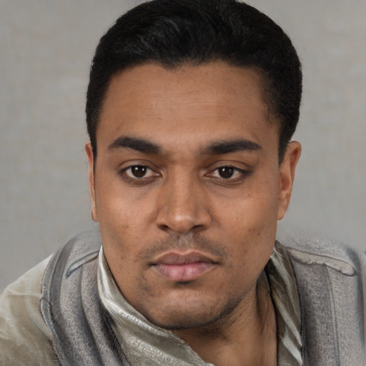 Neutral latino young-adult male with short  black hair and brown eyes