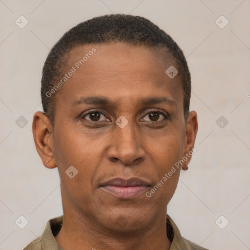 Neutral latino adult male with short  brown hair and brown eyes