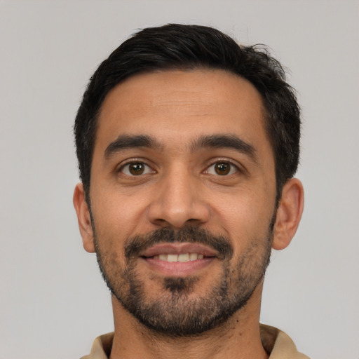 Neutral latino young-adult male with short  black hair and brown eyes