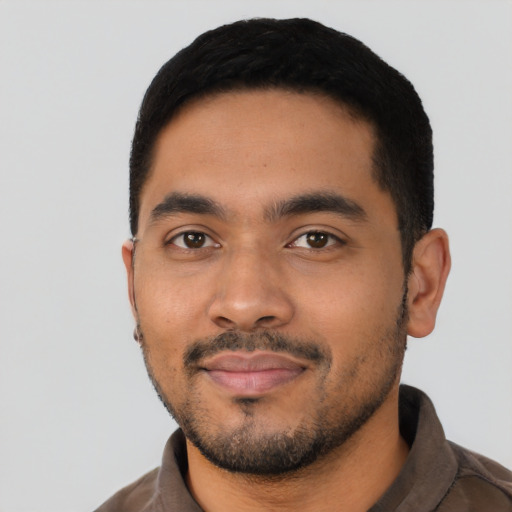 Neutral latino young-adult male with short  black hair and brown eyes