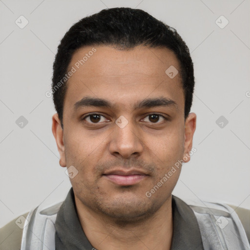 Neutral latino young-adult male with short  black hair and brown eyes