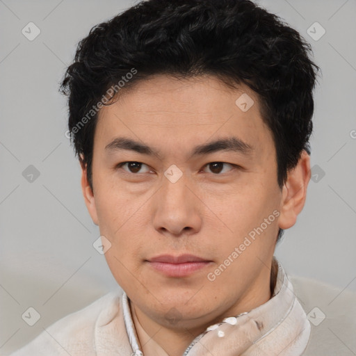Neutral latino young-adult male with short  brown hair and brown eyes