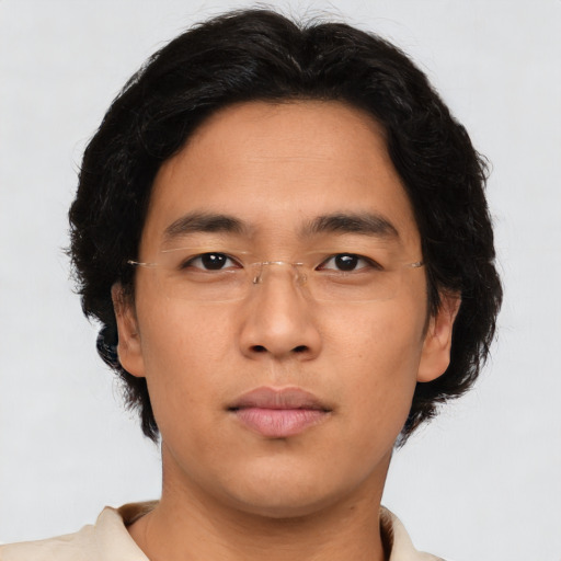 Neutral latino young-adult male with short  brown hair and brown eyes