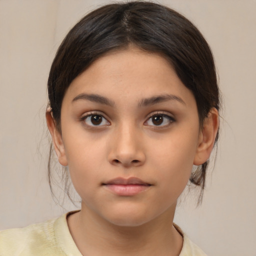 Neutral latino young-adult female with medium  brown hair and brown eyes