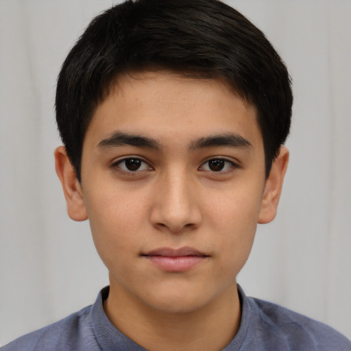 Neutral latino young-adult male with short  brown hair and brown eyes