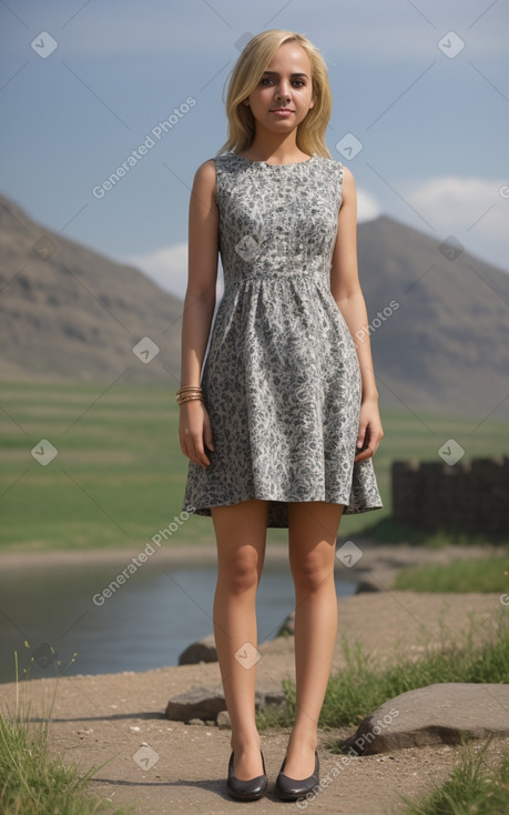 Yemeni adult female with  blonde hair