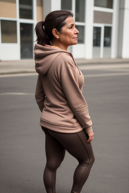 Ecuadorian middle-aged female with  brown hair