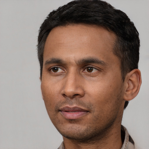 Neutral latino adult male with short  black hair and brown eyes