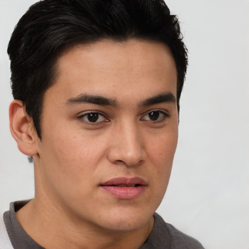 Neutral latino young-adult male with short  brown hair and brown eyes