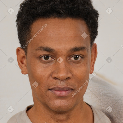Neutral latino adult male with short  brown hair and brown eyes