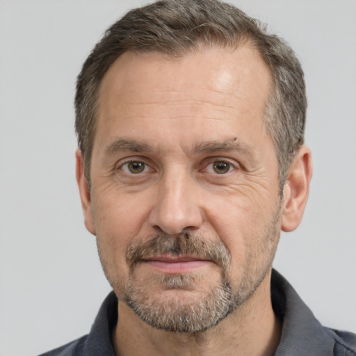 Neutral white middle-aged male with short  brown hair and brown eyes