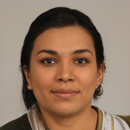 Neutral latino young-adult female with medium  brown hair and brown eyes