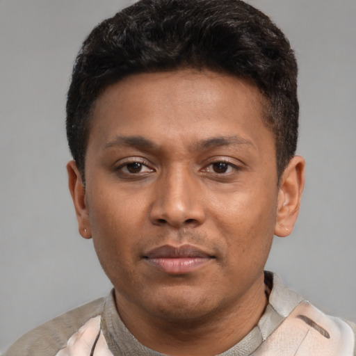 Neutral latino young-adult male with short  brown hair and brown eyes