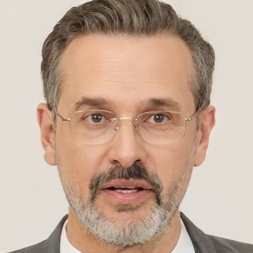 Neutral white middle-aged male with short  brown hair and brown eyes