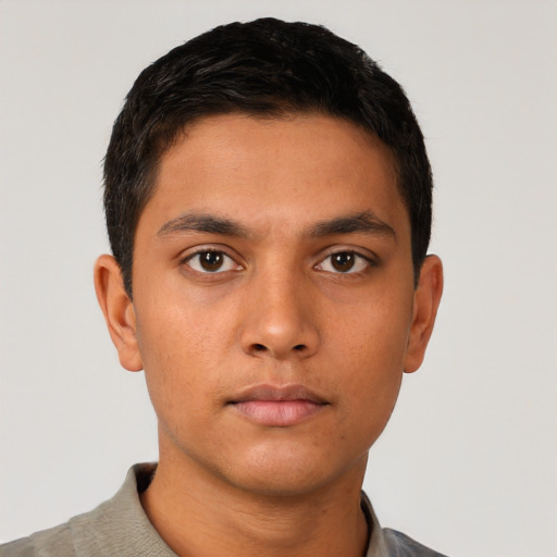 Neutral latino young-adult male with short  brown hair and brown eyes