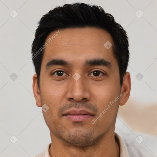 Neutral latino young-adult male with short  black hair and brown eyes