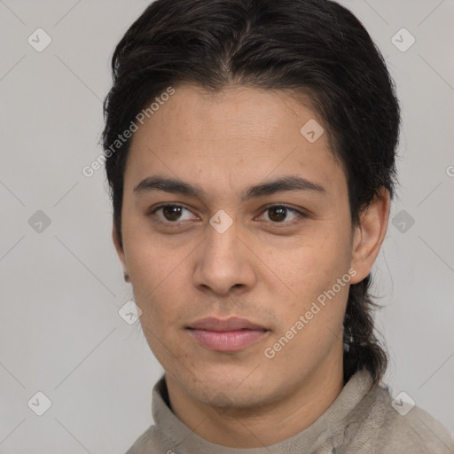 Neutral latino young-adult male with short  brown hair and brown eyes