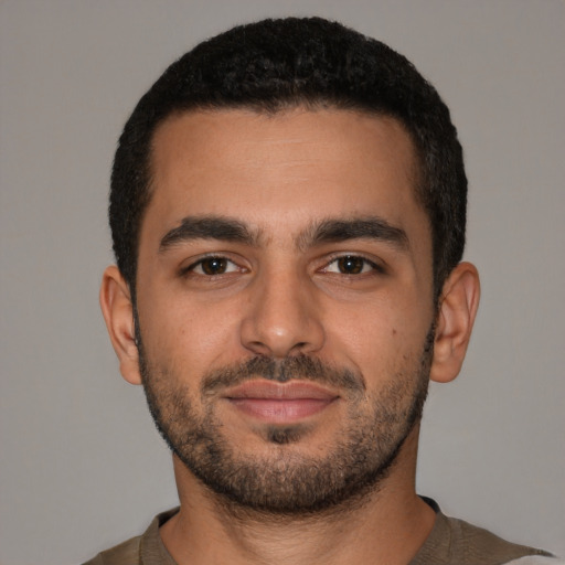 Neutral latino young-adult male with short  brown hair and brown eyes