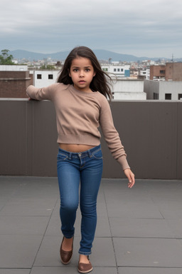 Honduran child female with  brown hair