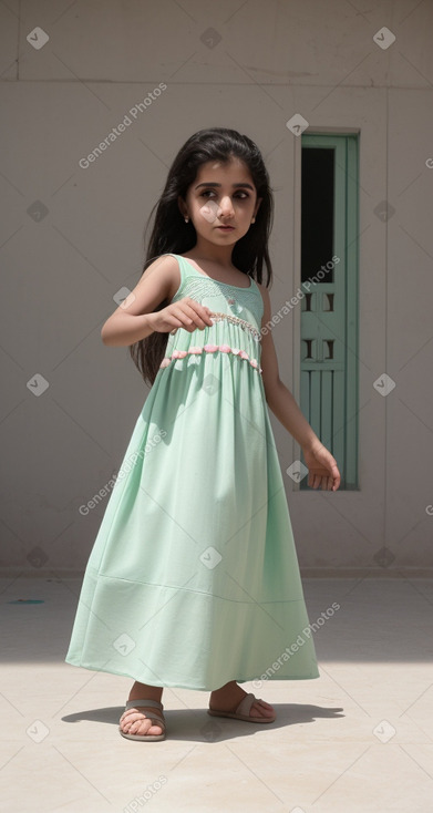 Kuwaiti child girl 